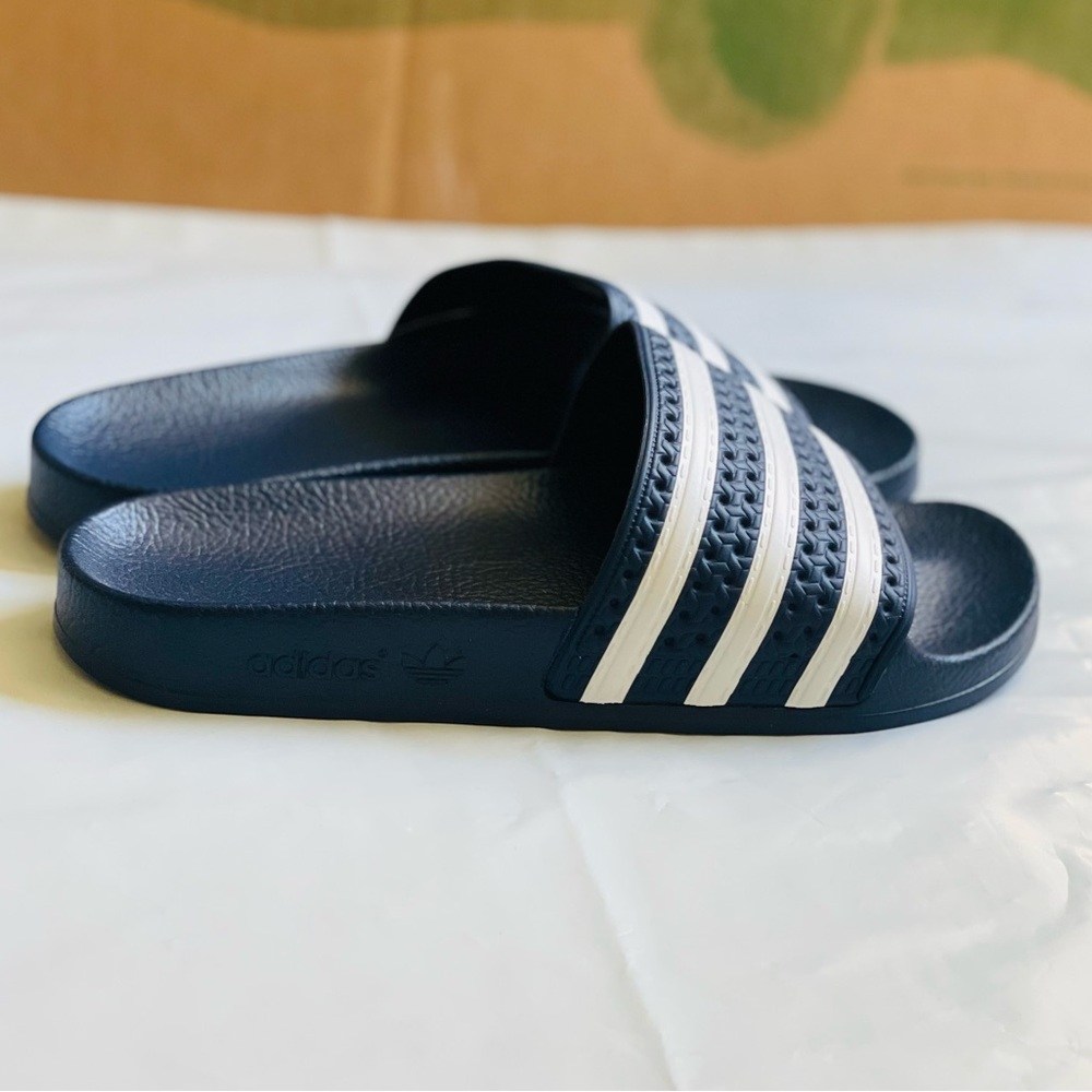 Adidas adilette j new in original box blue